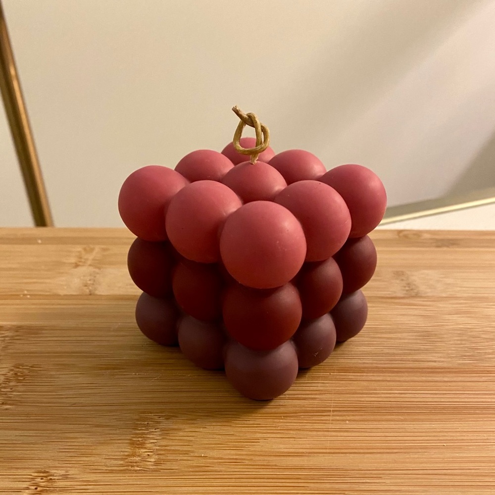 Trendy Bubble Candle